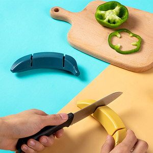 Banana Shape Creative Knife Sharpener Tool - Image 0