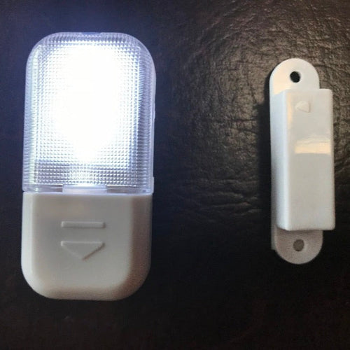 Magnetic Automatic Mini Door LED Lamp - Image 0