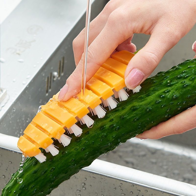 Flexible Vegetable Cleaning Brush - Image 1