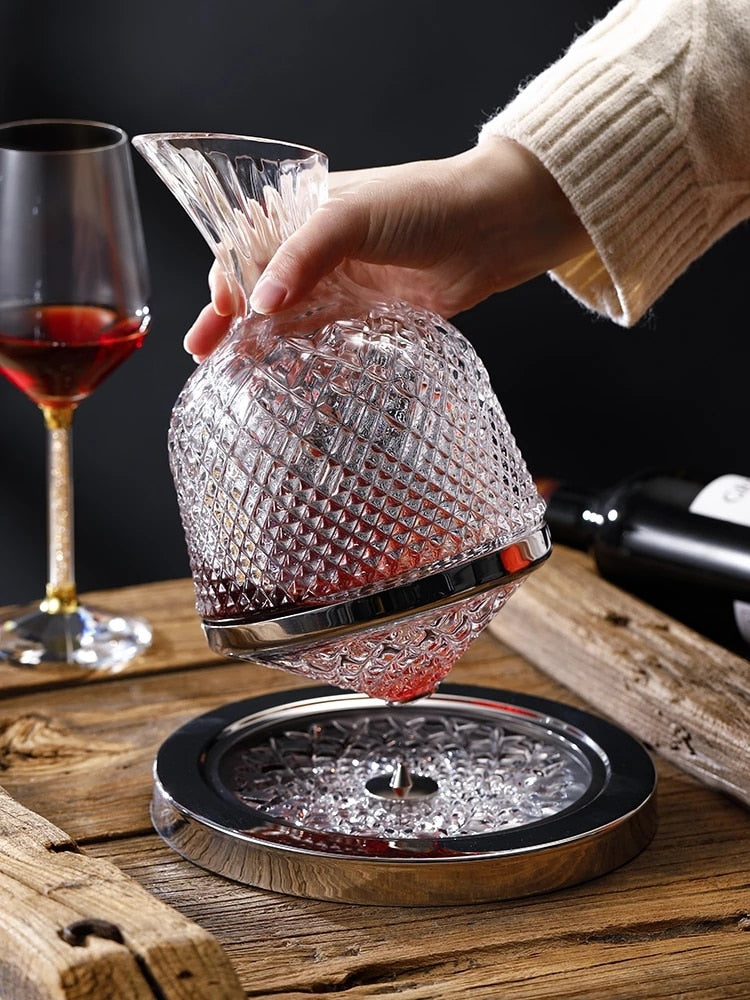 Elegant Crystal Spinning Glass Wine Decanter