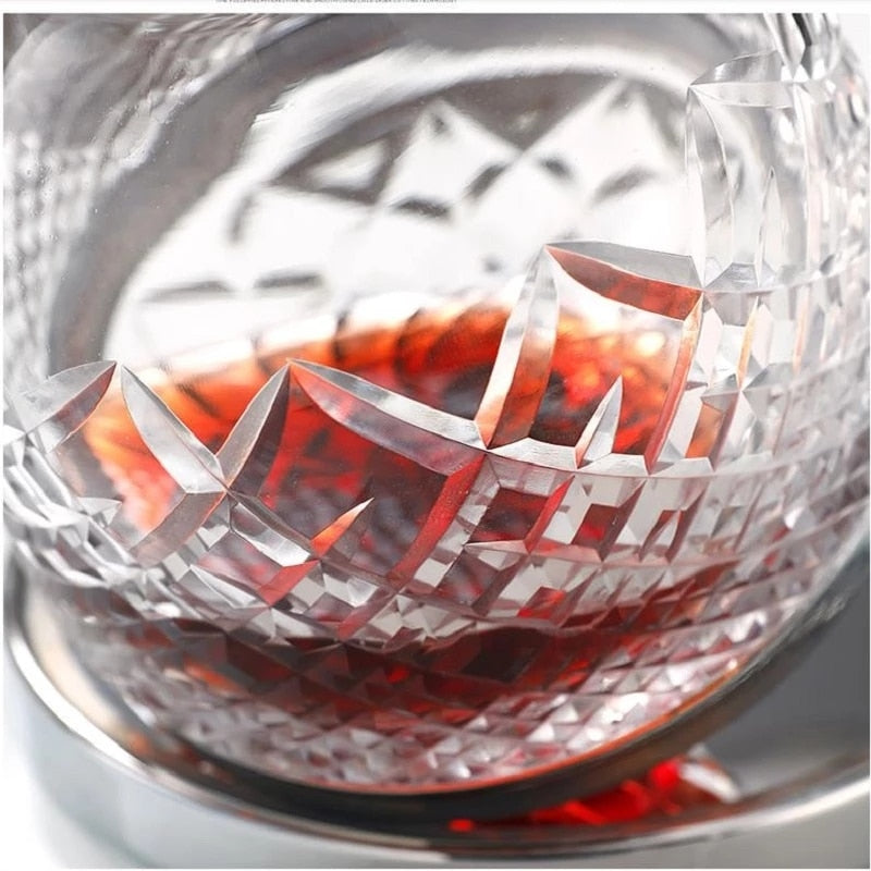 Elegant Crystal Spinning Glass Wine Decanter