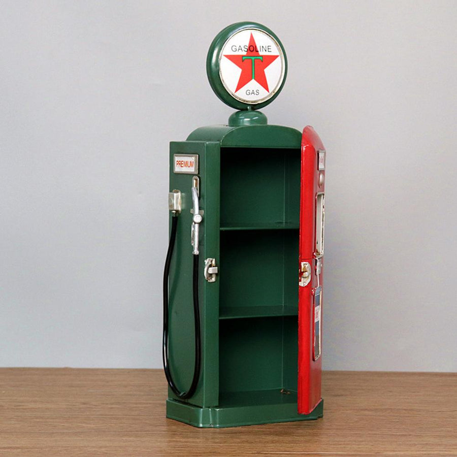 Nostalgic American Country Petrol Pump - Image 1