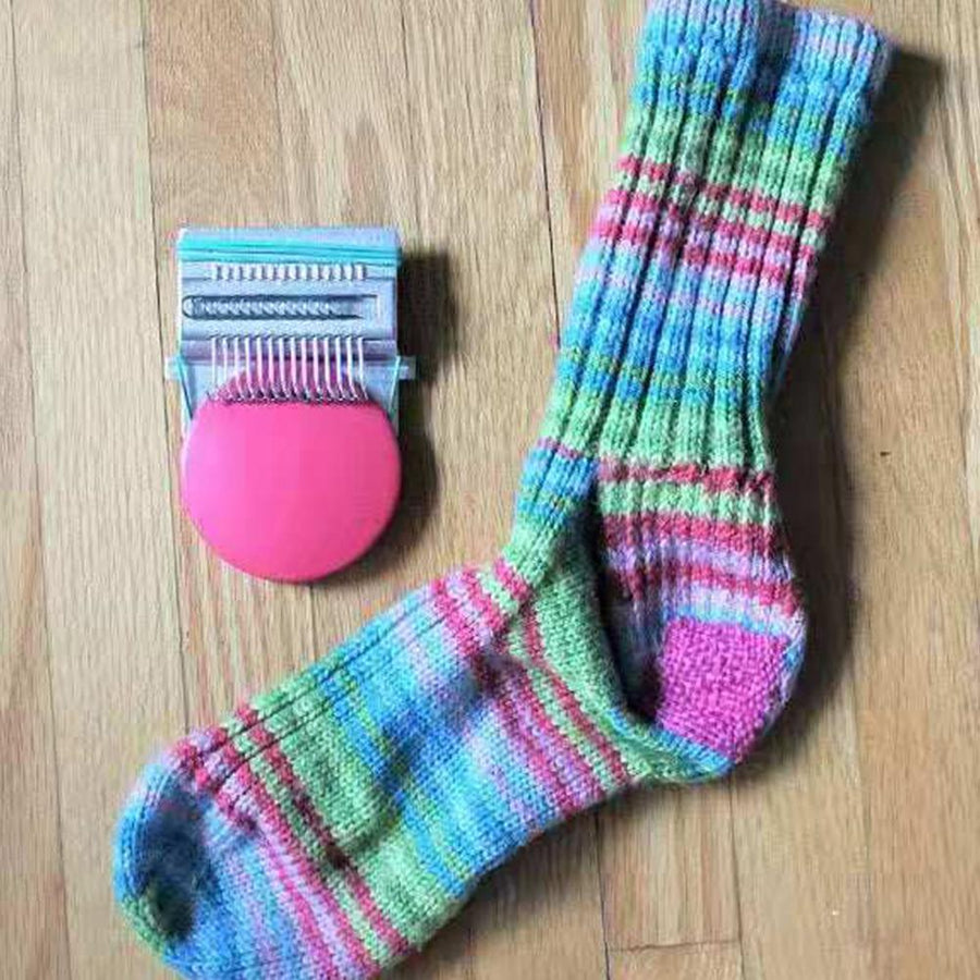 Hand Knitting DIY Small Weaving Loom Kit - Image 3
