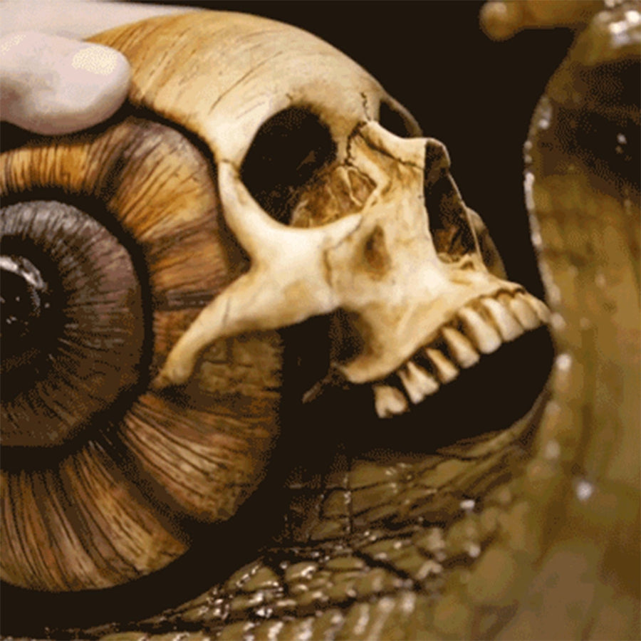 Horror Snail Miniature Sculpture - Image 2