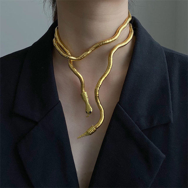 Snake Flexible Stylish Necklace - Image 3