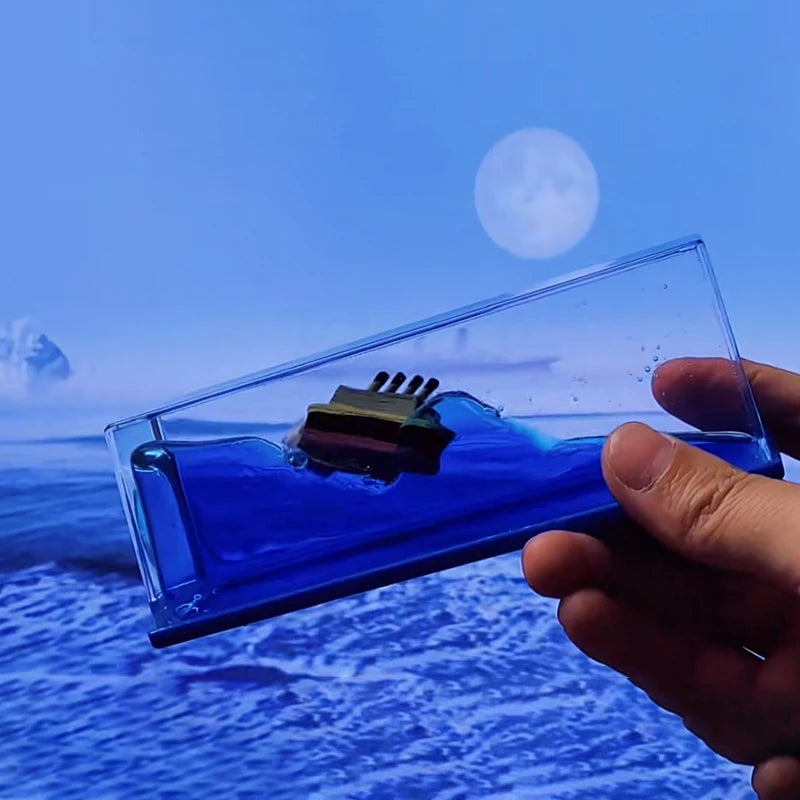 Creative Unsinkable Boat Decor - Image 7