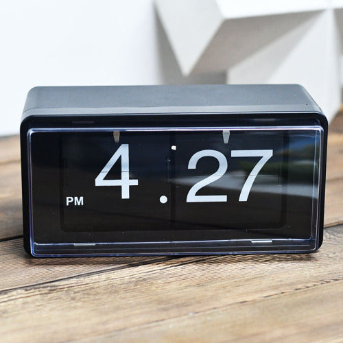 Elegant Retro Auto Flip Desk Clock