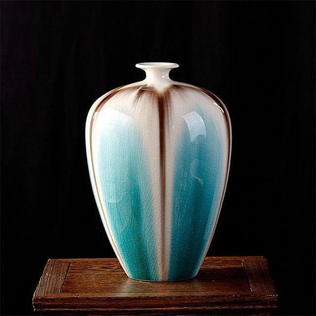 Classical Ancient Jingdezhen Ice Crack Ceramic Glaze Vase - Image 8