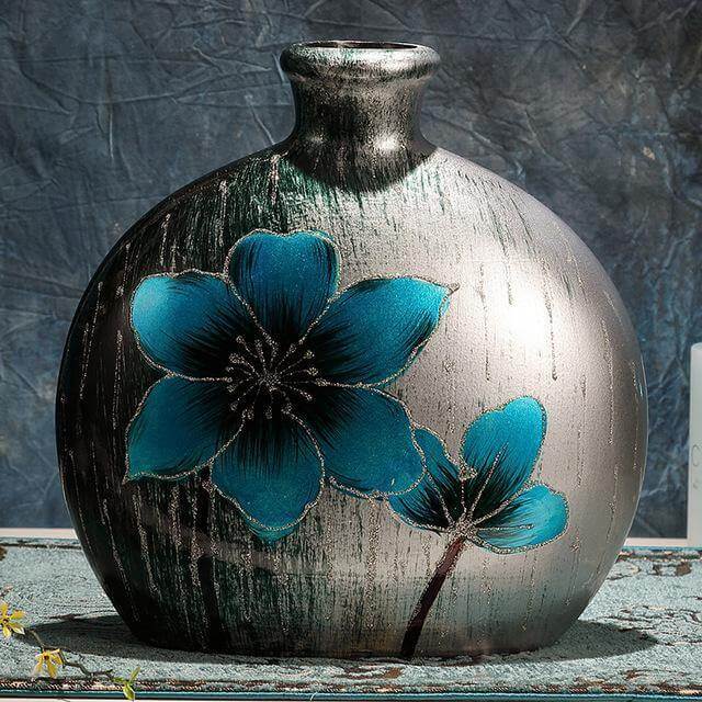 European Retro Minimalist Floral Flower Home Vase - Image 3