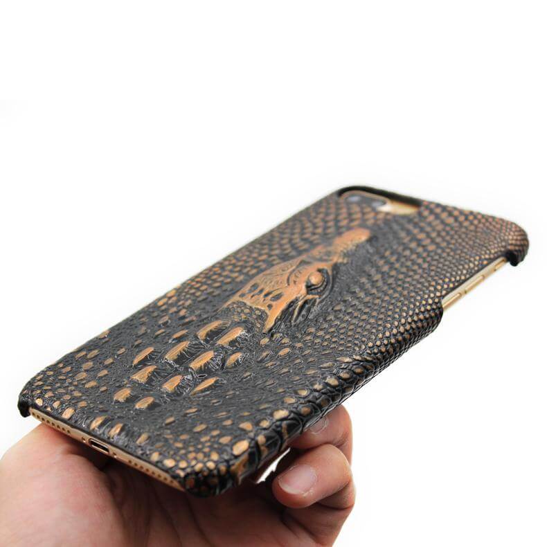 3D Crocodile Retro Hard Shell Cover Case for Iphone Models - Image 1