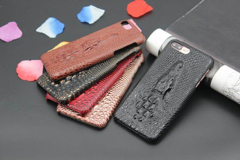 3D Crocodile Retro Hard Shell Cover Case for Iphone Models - Image 3