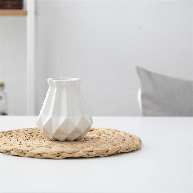 Modern Europe Brief Matt Diamond Porcelain Ceramic Vase - Image 19