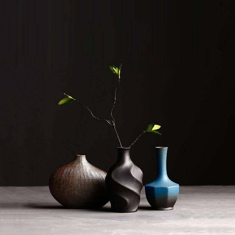 Traditional Chinese Ceramic Vases - Image 3