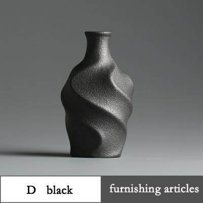 Traditional Chinese Ceramic Vases - Image 14