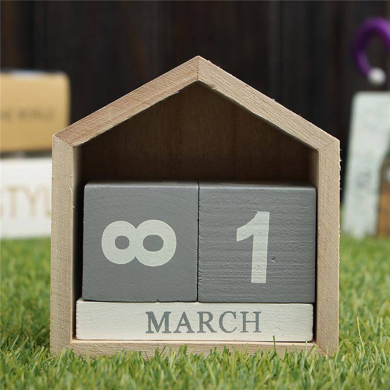 Wood Block Calendar Home Decoration - Image 4