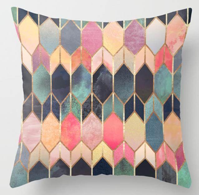 Irregular Triangle Pattern Pillow Cases - Image 13