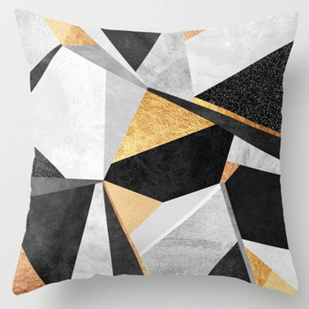Irregular Triangle Pattern Pillow Cases - Image 16
