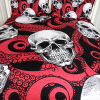 3pcs Skulls and Octopus Tentacles Hand Duvet Cover Bedding Set - Image 2