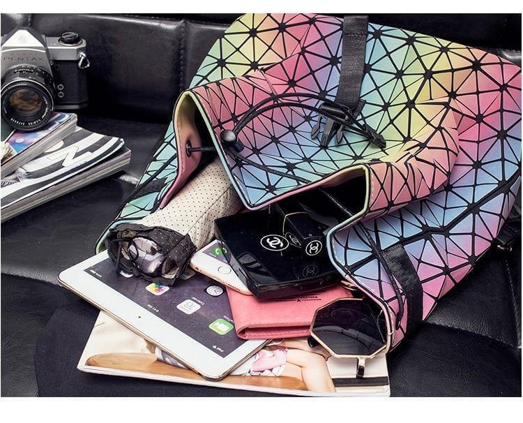 Diamond Lattice Geometric Women Purse - Image 23