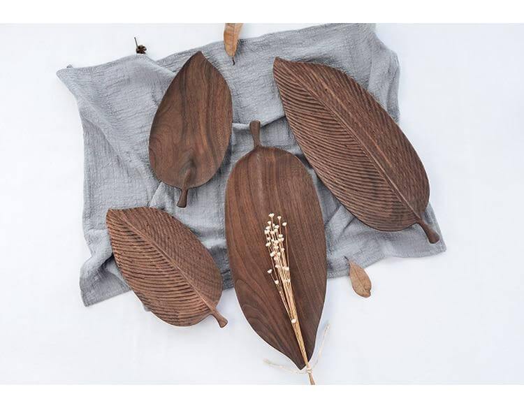 Walnut Snack Tray Leaf Plates