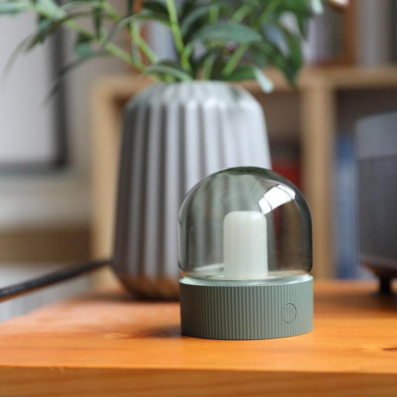 Nostalgic Rechargeable Table Lamp - Image 3