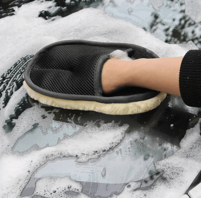 Soft Wool Car  Microfiber Cleaning Gloves - Image 1