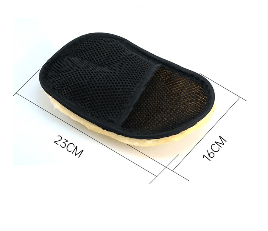 Soft Wool Car  Microfiber Cleaning Gloves - Image 4