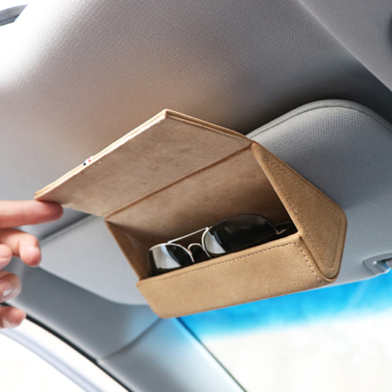 Universal Car Visor Magnetic Sunglasses Holder - Image 0