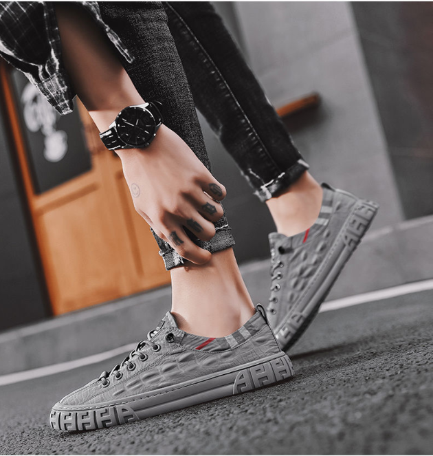 Handmade Outdoor Casual Men Sneakers - Image 3