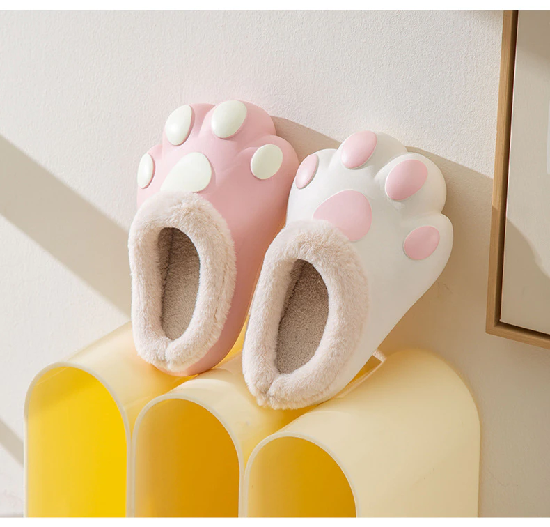 Big Cat Claws Warm Slippers - Image 3