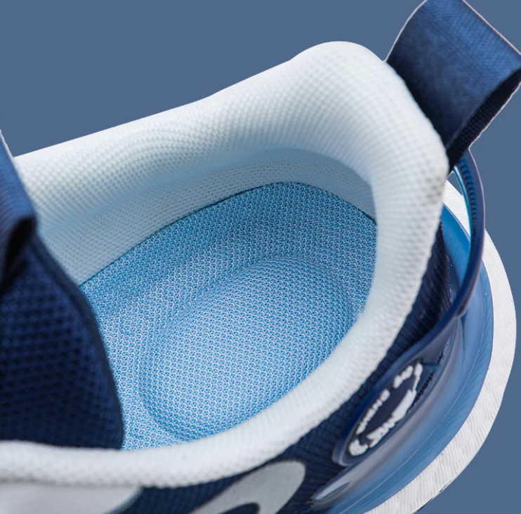 Creative Automatic Lace Up Breathable Shoes - Image 11