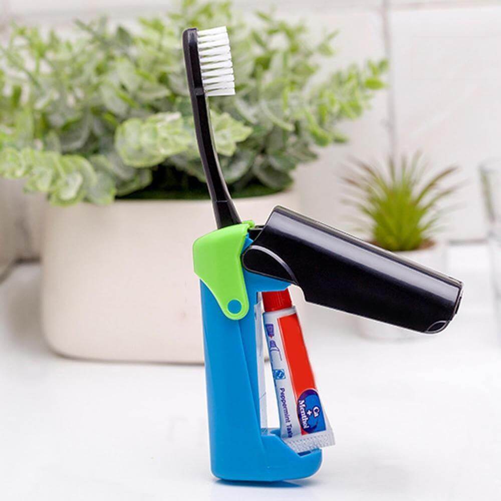 2in1 Foldable Travel Hiking Toothbrush Kit - MaviGadget