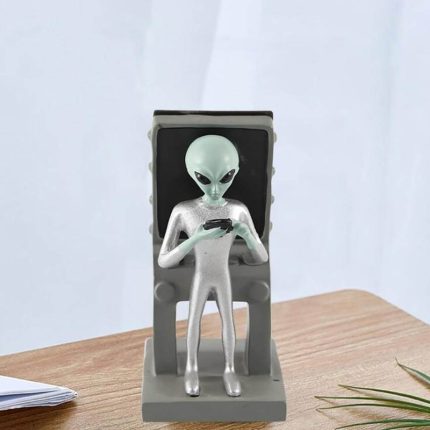 Creative Alien Phone Holder - MaviGadget