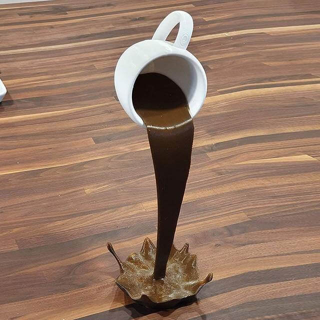 Floating Spilling Coffee Cup Decor - MaviGadget