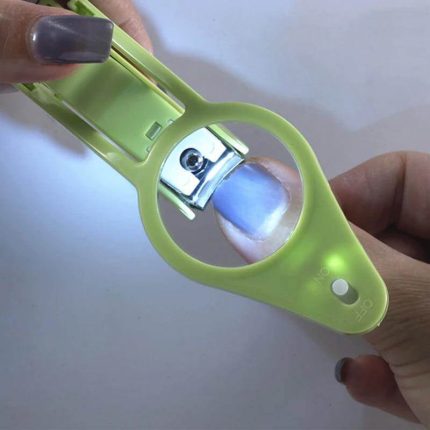 LED Magnifier Nail Clippers - MaviGadget