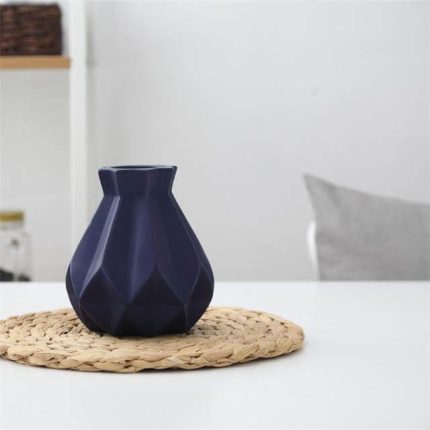 Modern Europe Brief Matt Diamond Porcelain Ceramic Vase - MaviGadget
