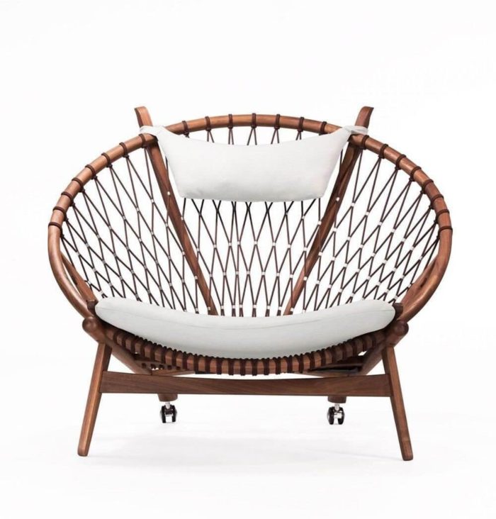 American walnut Circle Chair - MaviGadget