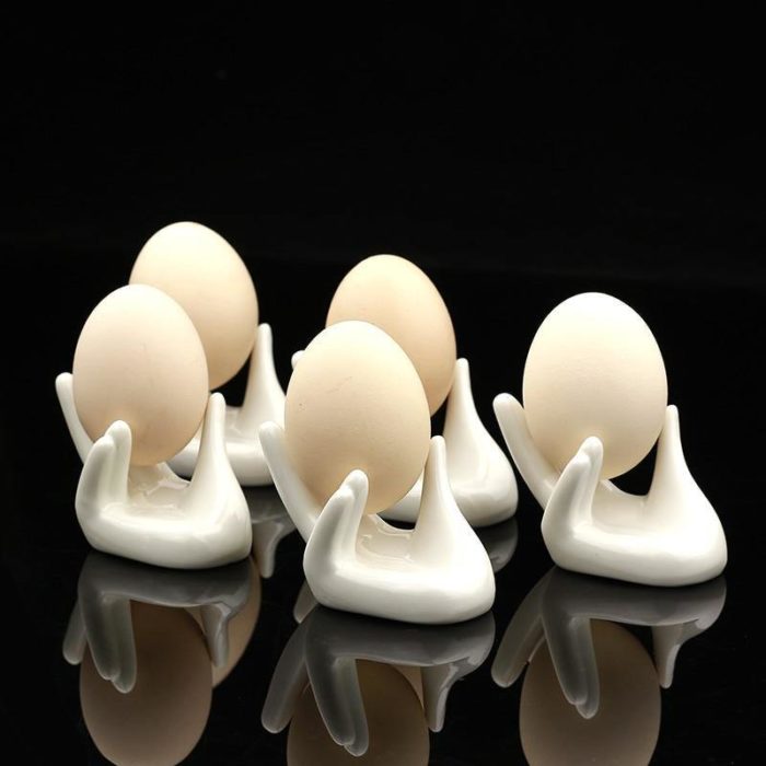 Hand Shape Ceramic Egg Cup Holder - MaviGadget